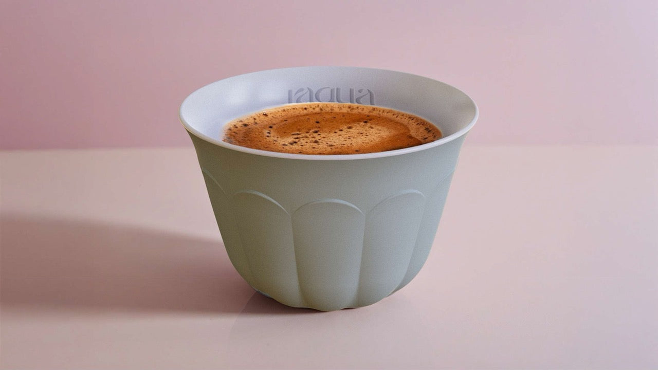 Small Pot + Large Trivet + 6 Cups + Scoop